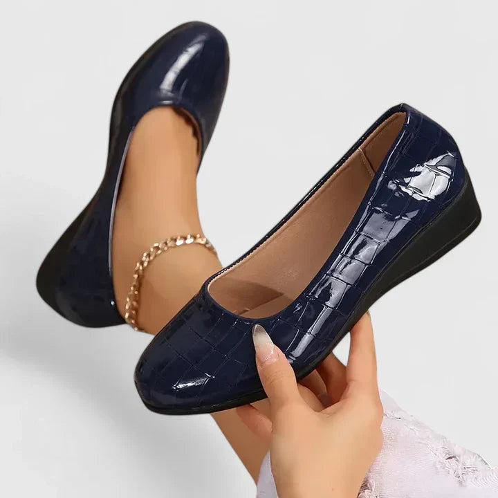 Sylvia™ | Orthopedic Dignified Shoes