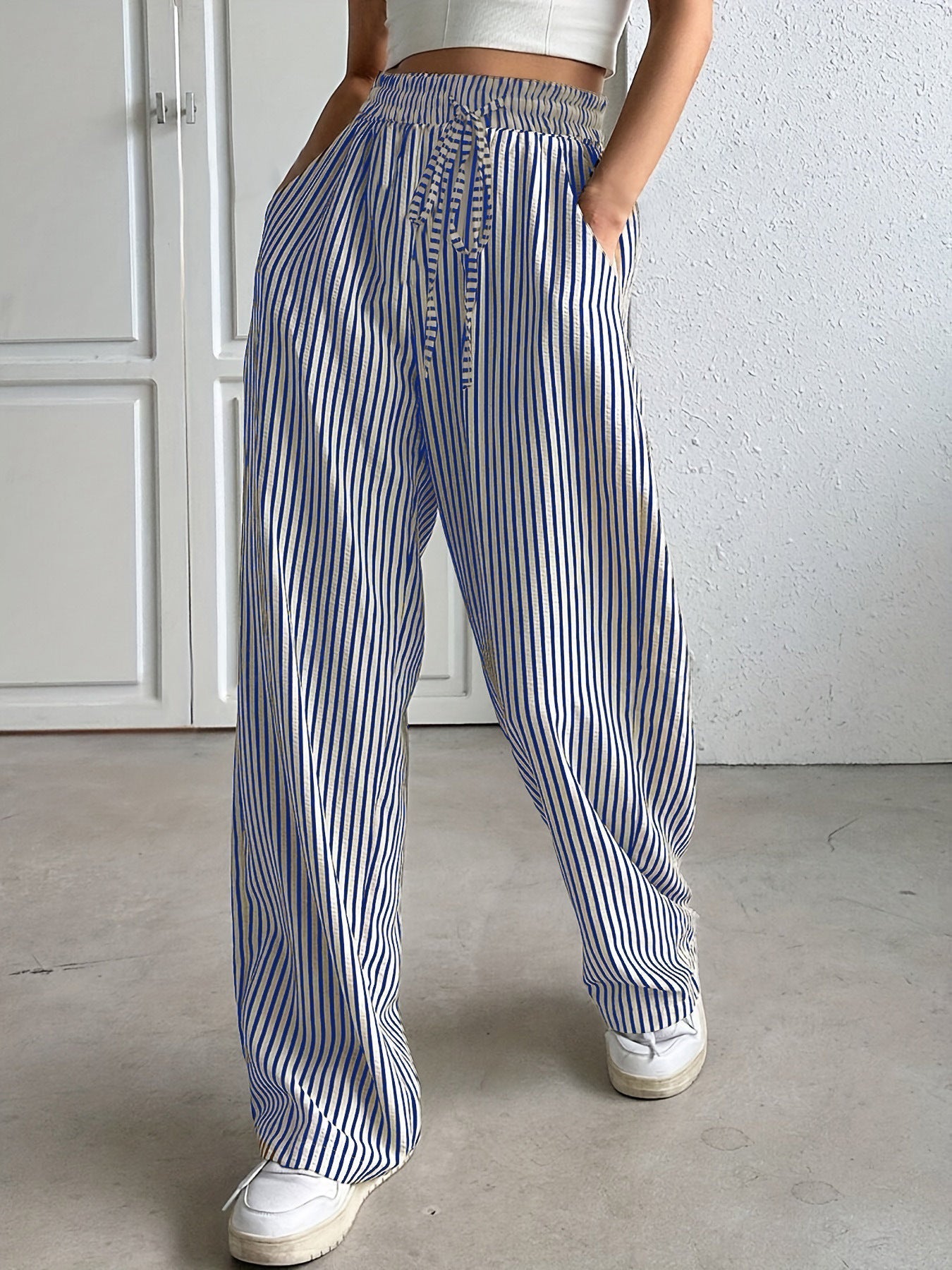 Sylvia™ – Wide-Leg Striped Trousers