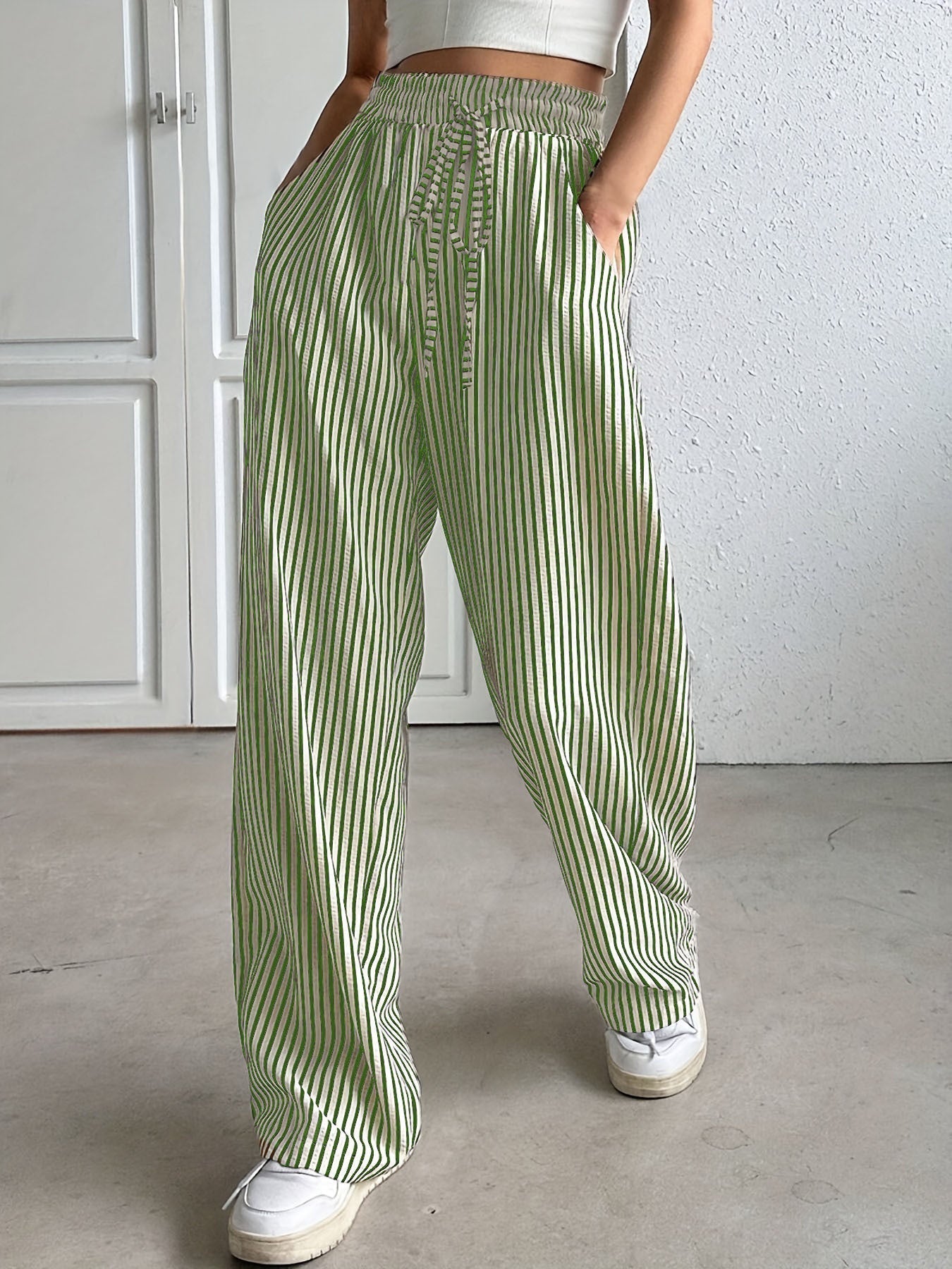 Sylvia™ – Wide-Leg Striped Trousers