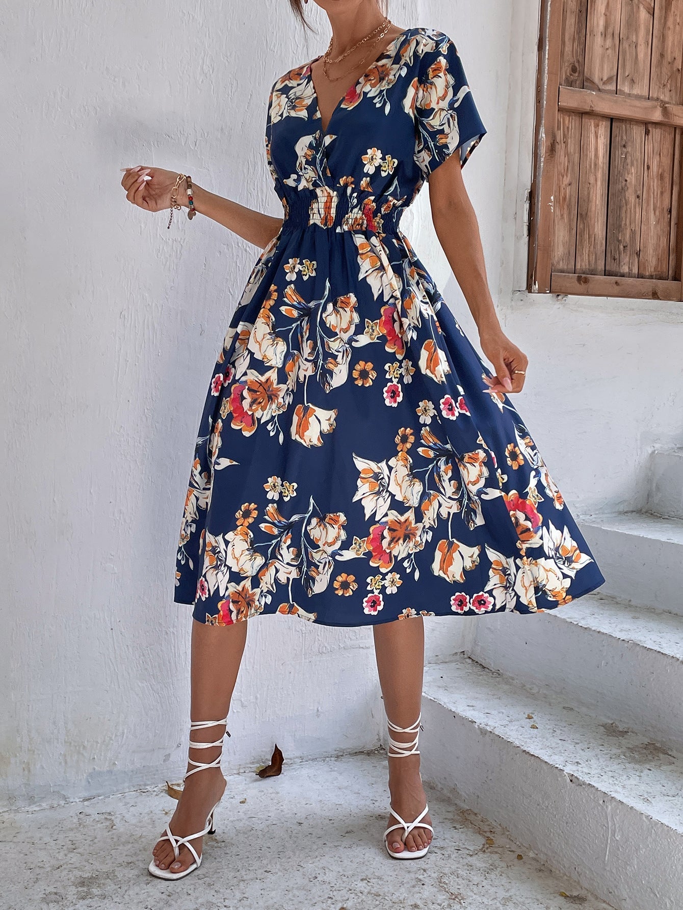 Sylvia™ – Printed Beauty V-Neck Midi Dress