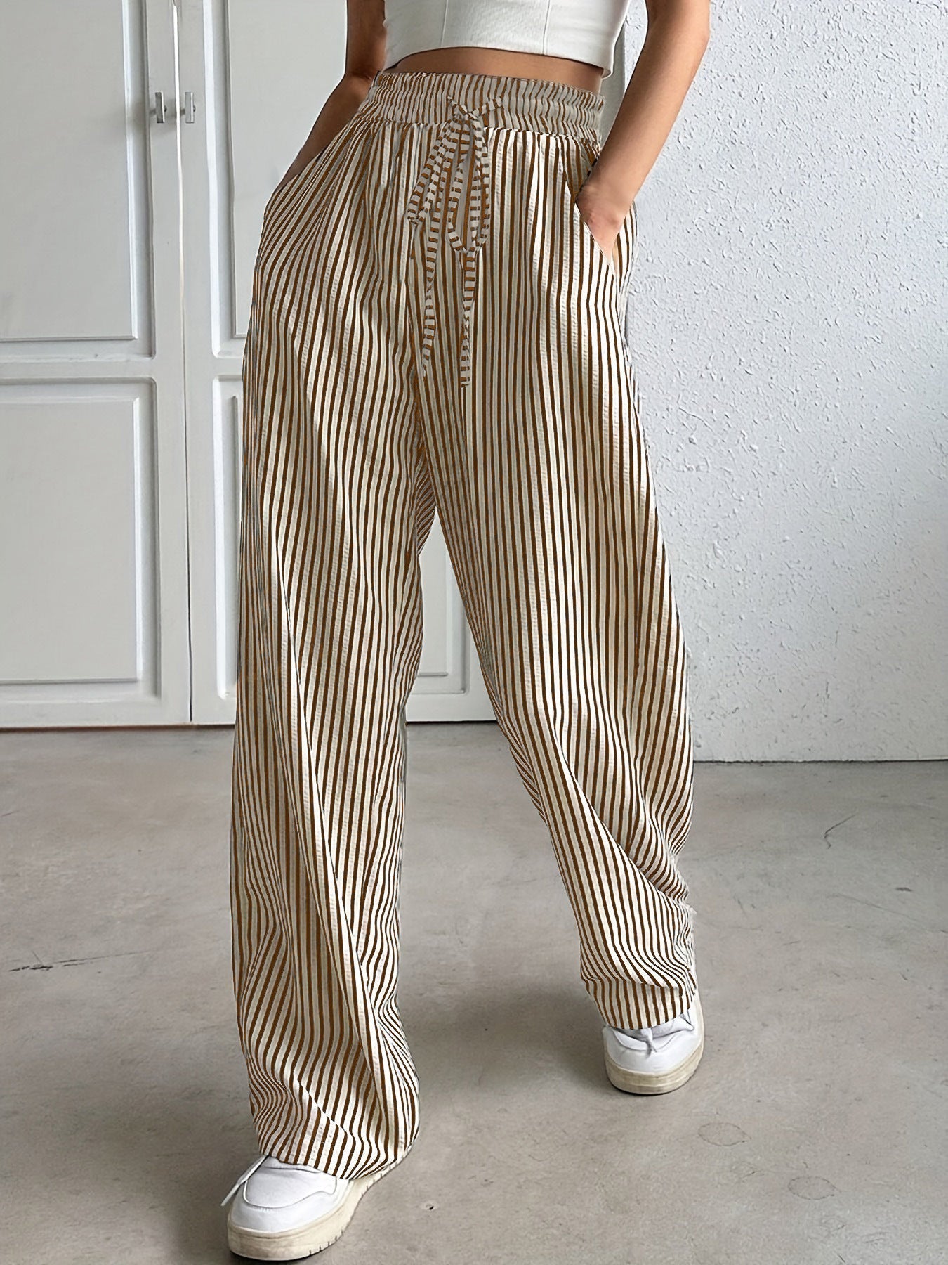 Sylvia™ – Wide-Leg Striped Trousers