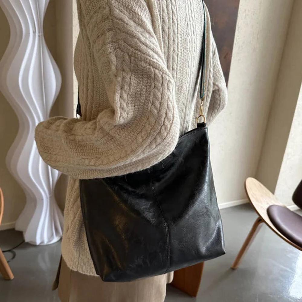 Sylvia™ | Chelsey’s Vintage Charm Bag