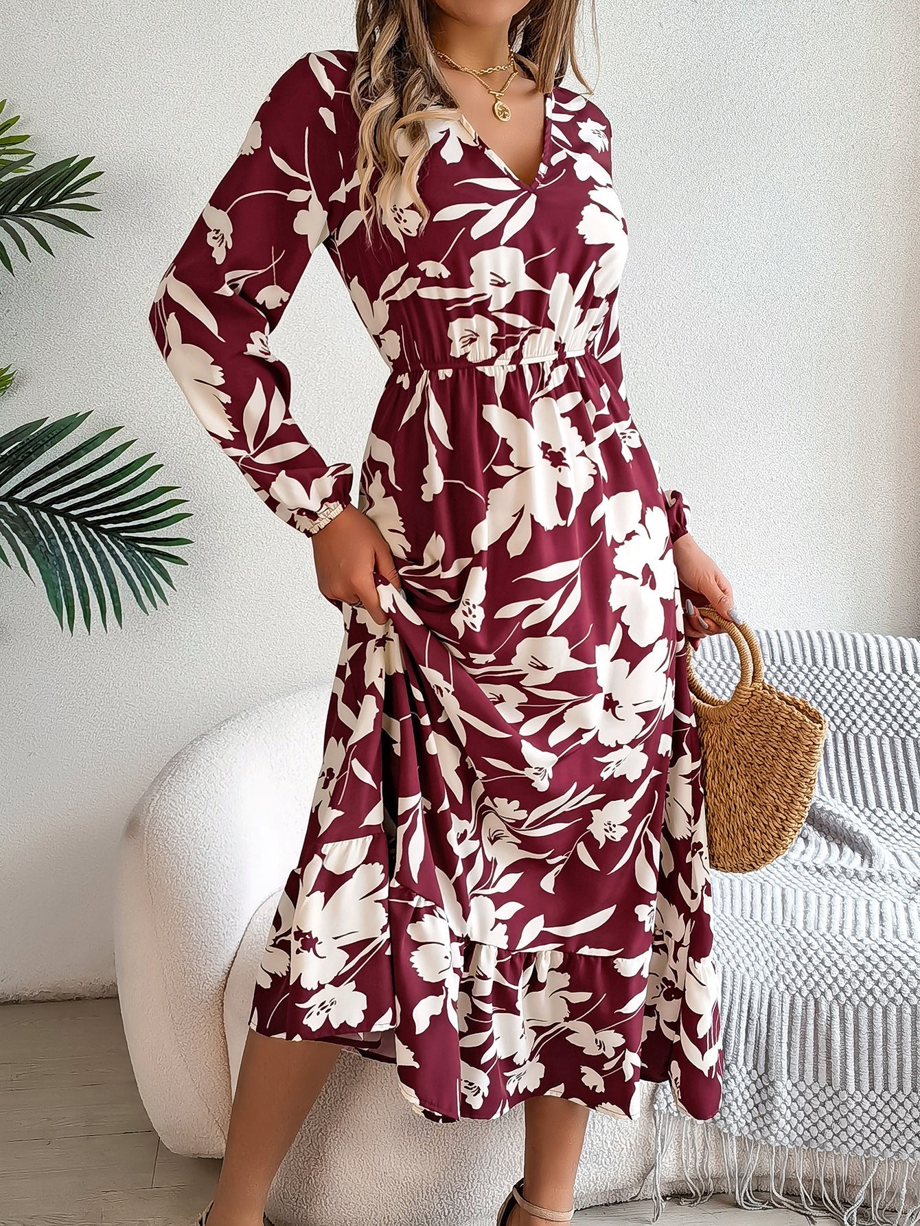 Sylvia™ – Floral V-Neck Midi Dress