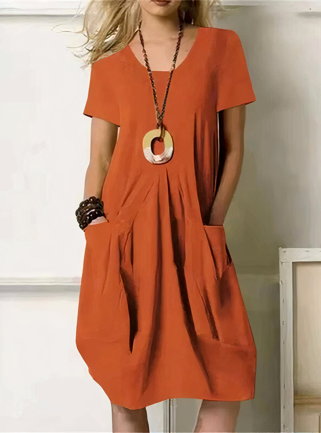 Sylvia™ – Pleated Pocket Midi Dress