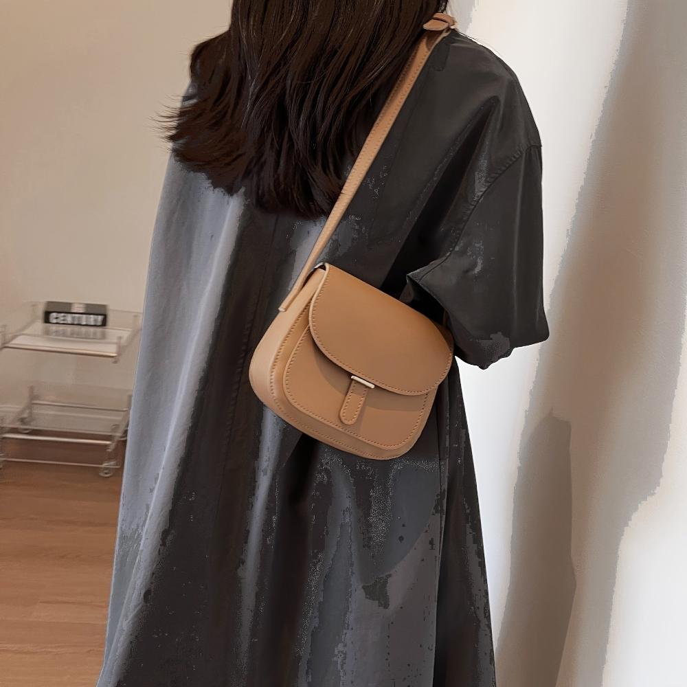 Sylvia™ | Retro Saddle Crossbody Bag