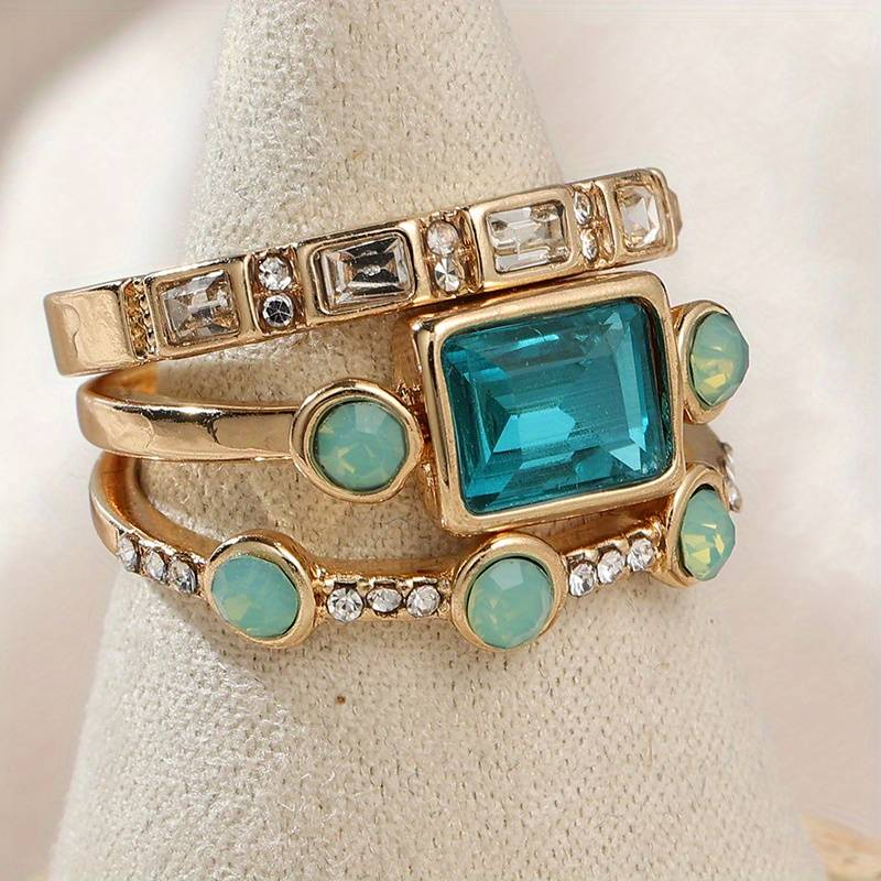 Sylvia™ - Vintage Blue Crystal Ring Set